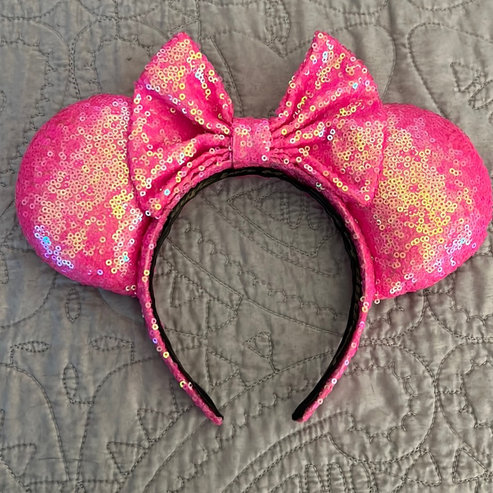 BBBrooke Hot Pink Ears
